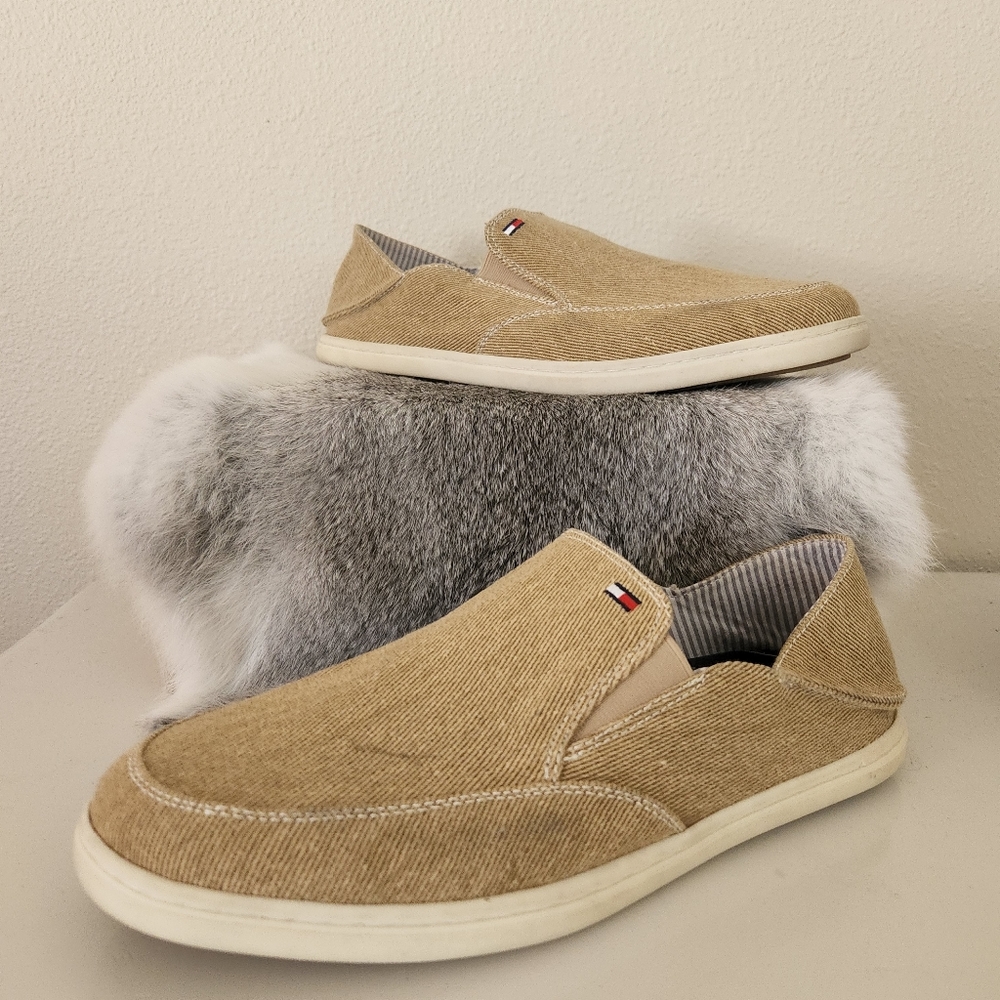Tommy Hilfiger slips